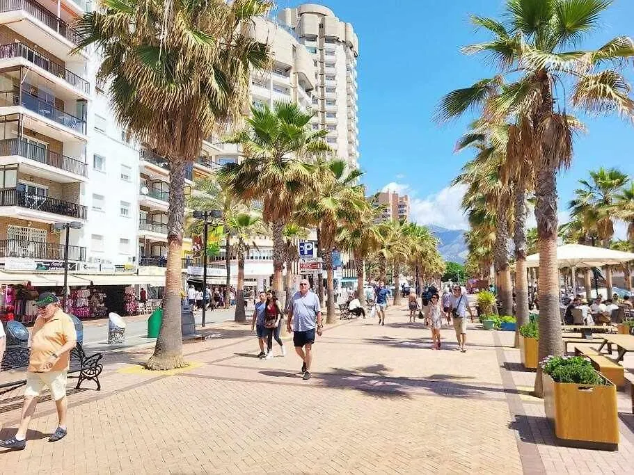 Apartment Atico Oviedo Beach 50M Parking Center Wifi Fuengirola