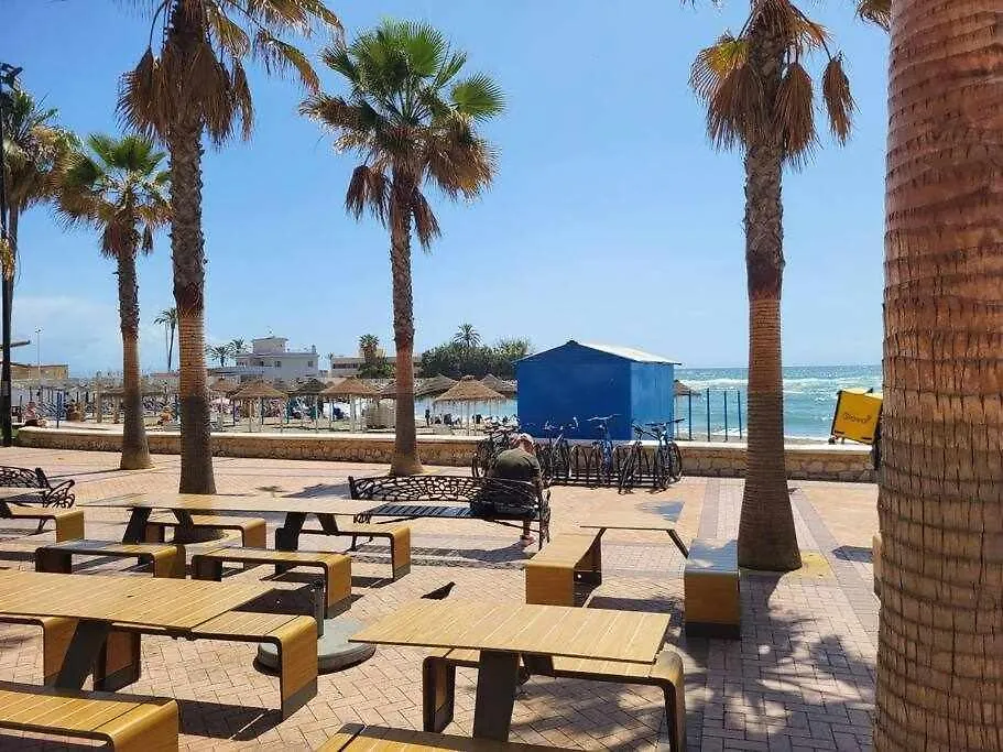 Atico Oviedo Beach 50M Parking Center Wifi Fuengirola