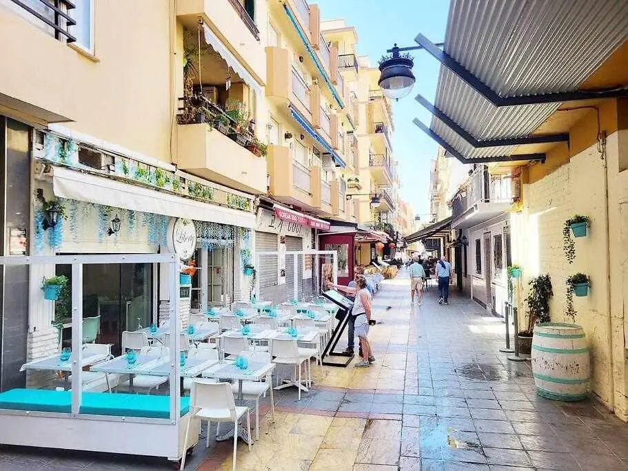 Atico Oviedo Beach 50M Parking Center Wifi Fuengirola 0*,  Spain